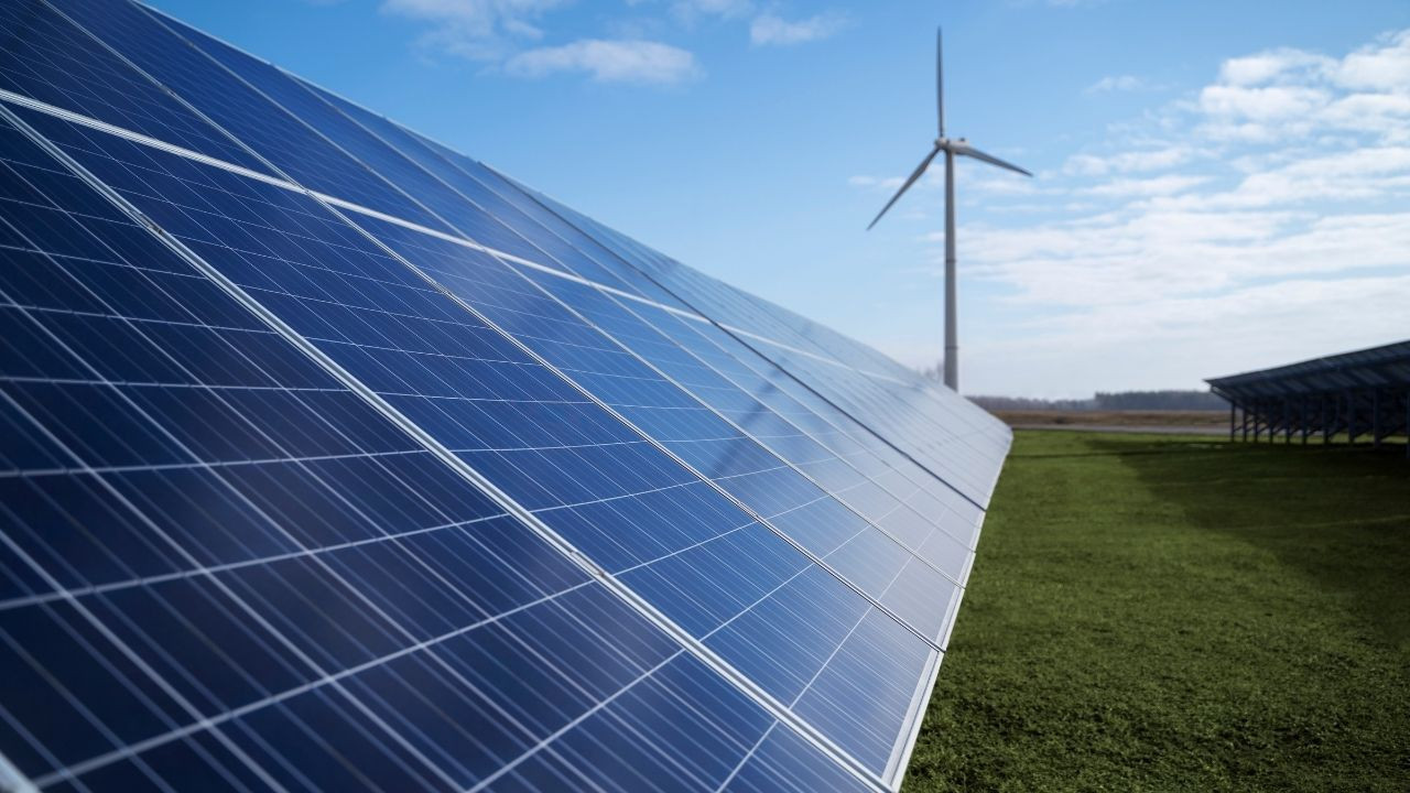 Güneş enerjisinin elektrik enerjisine dönüşümü