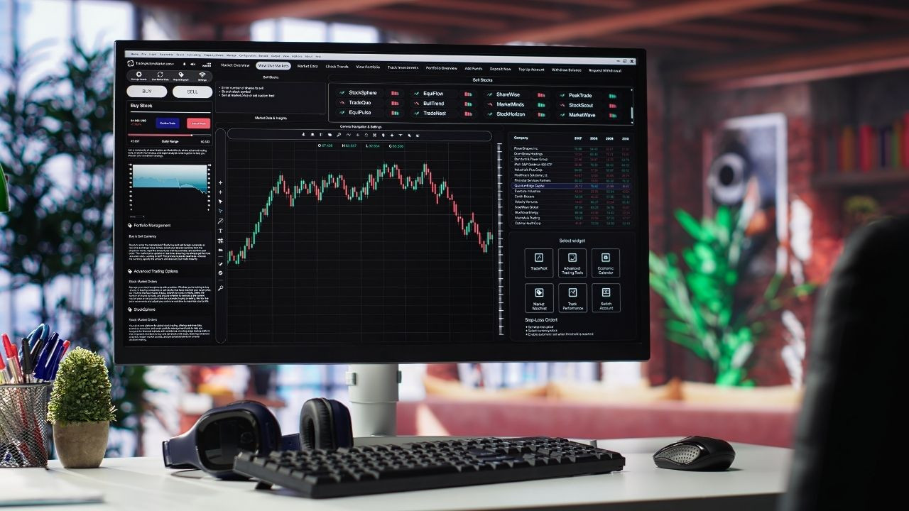 Monitörden BYF yatırımını takip eden yatırımcı